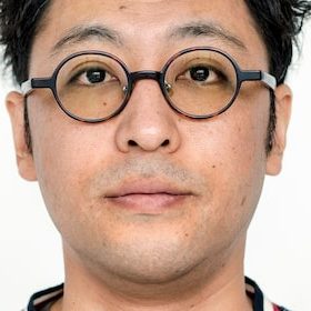 Author Alex Chen